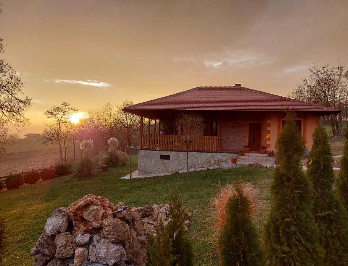 Kuca Za Uzivanje Валево Екстер'єр фото